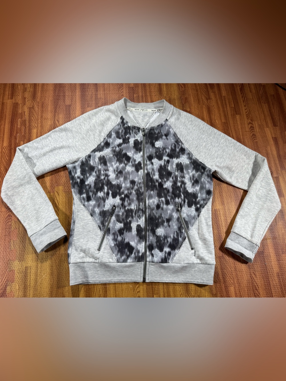Kensie Light Gray & Black Tie-Dye Front Zip Sweater Jacket